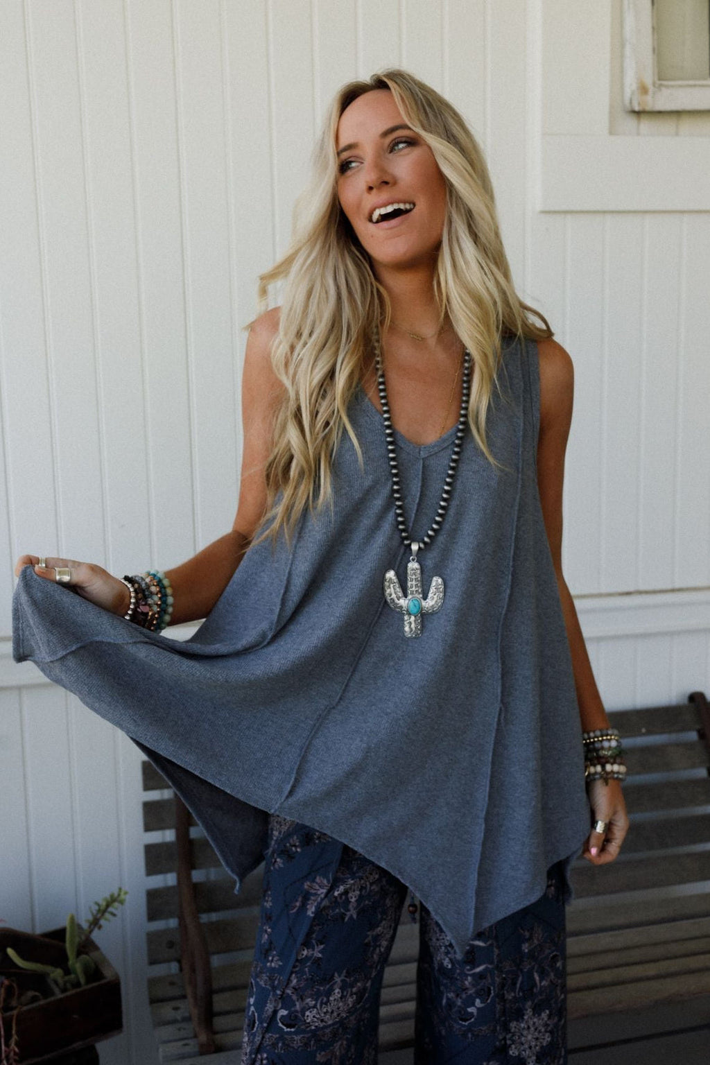 The Nest Drift Away Top - Charcoal